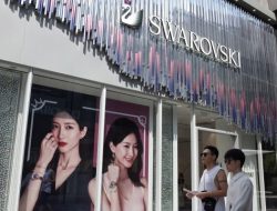 Swarovski's Strategy in China Tests the Luxury Market
