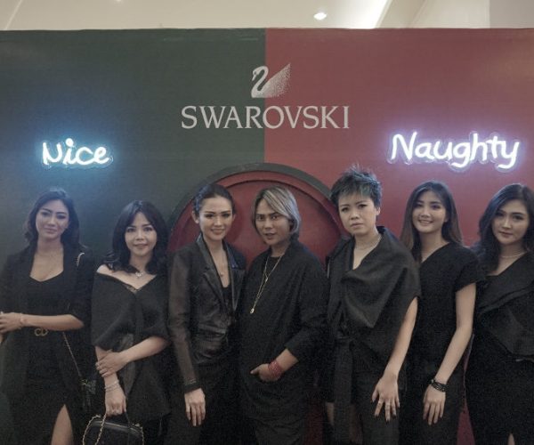 Menyambut Akhir Tahun dengan Perhiasan Swarovski